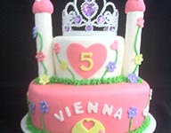Vienna's 5th Birthday Cake by Gina